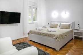 Natalie's Home, Belgrad